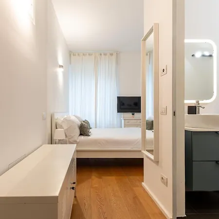 Apartament Beplace In De Amicis Mediolan