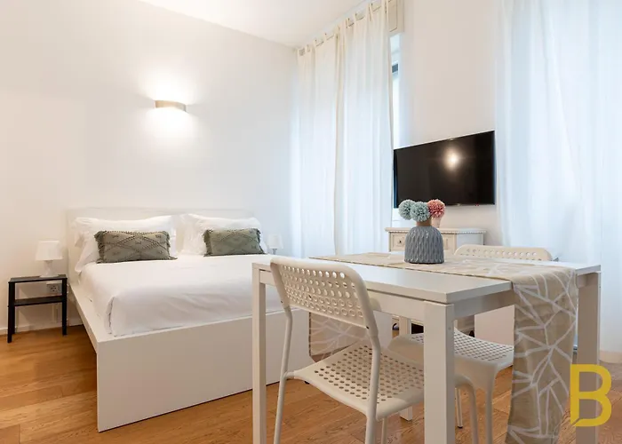 Beplace In De Amicis * Mailand